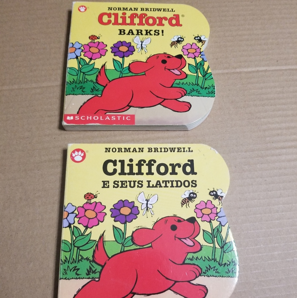 "Clifford Barks!" board books in English & Portuguese (Clifford e seus latidos)